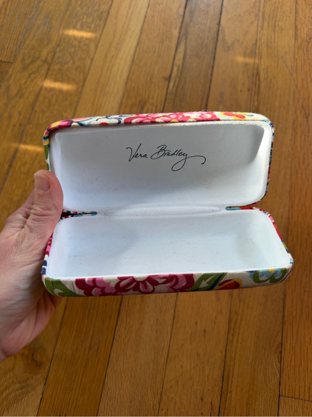 Vera Bradley glasses case - Picture 4 of 5